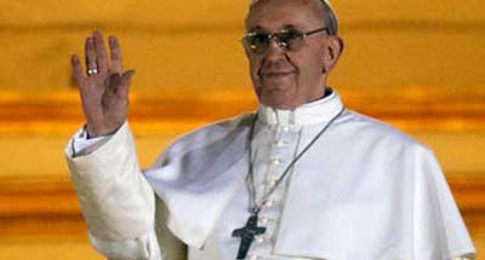 Robo de identidad: ni el Papa está a salvo